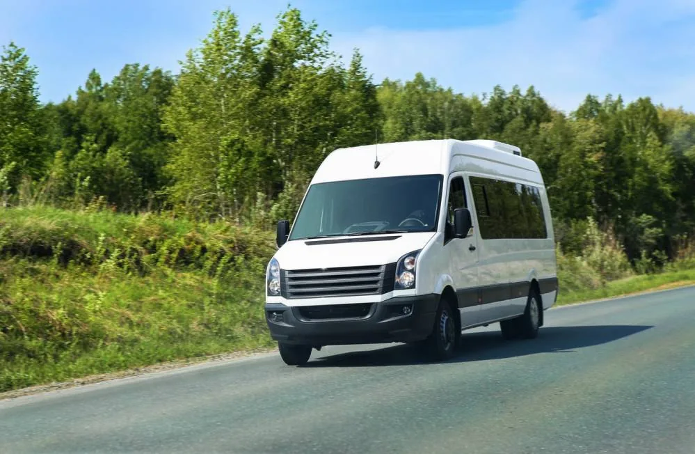Location minibus avec chauffeur à Bordeaux